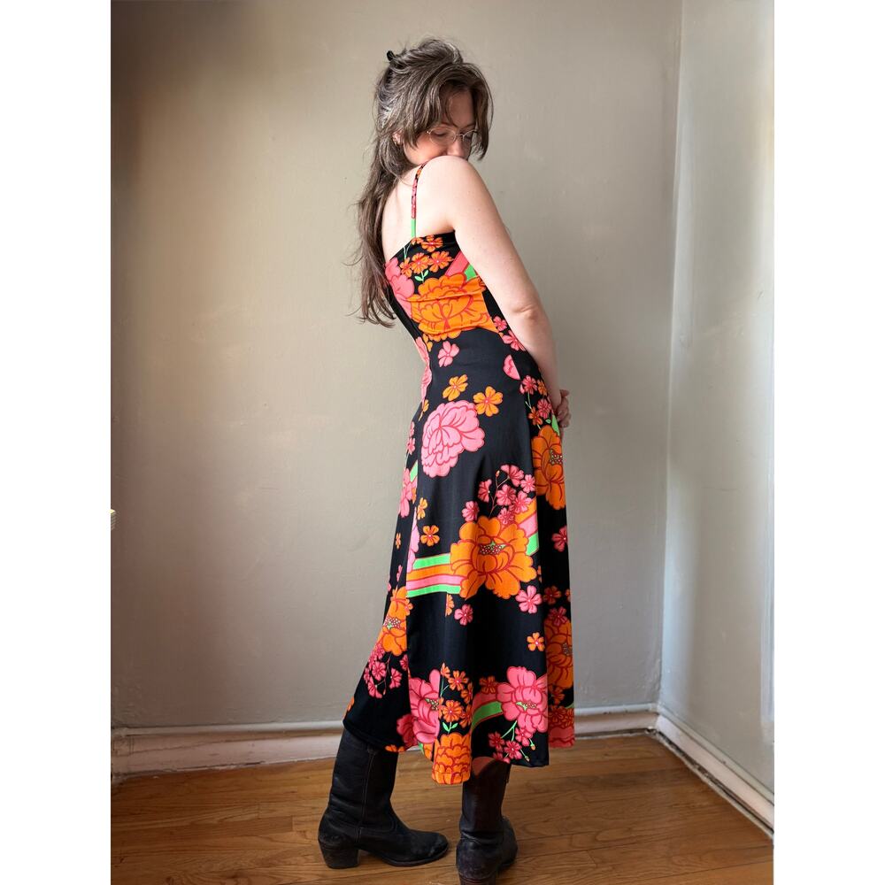 Vintage 60s Floral Maxi Dress | Mod Psychedelic Black Pink Orange Sundress | S - Picture 5 of 10